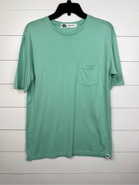 Onward Reserve Pocket T-Shirt Men's Size S Green Crew Neck Short Sleeve Soft
